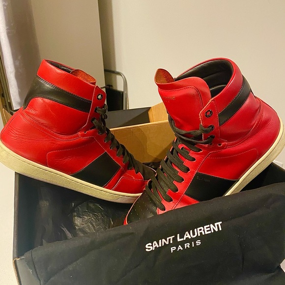 SAINT LAURENT HIGH TOP SNEAKERS - Picture 3 of 3